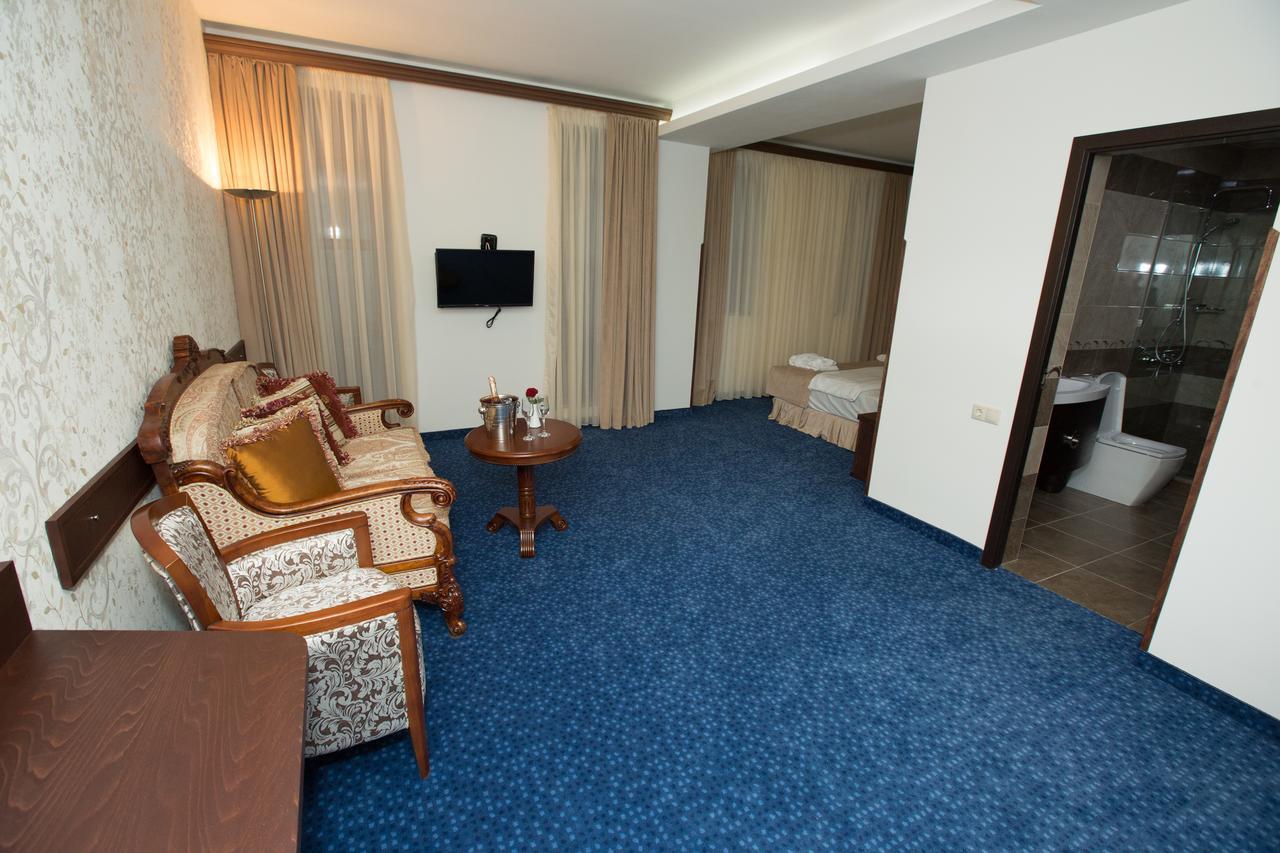 Faria Boutique Hotel Tsaghkadzor Ngoại thất bức ảnh